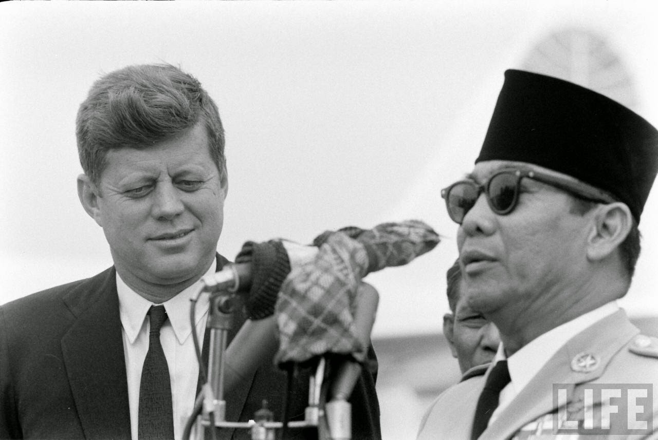 Berkharisma ! Ini Cara Bicara Seperti Pemimpin !